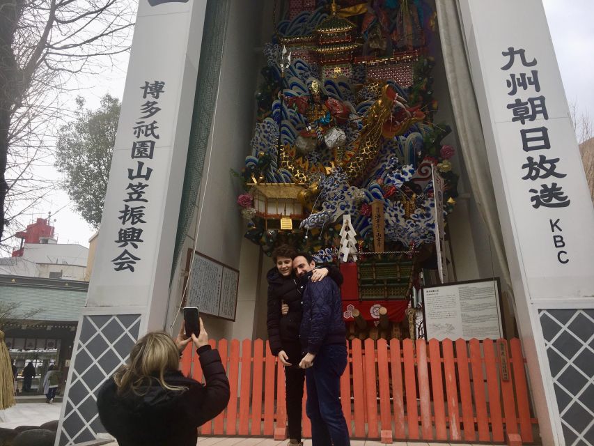 Fukuoka: Private Walking Tour with Local Guide - Starting at Ohori Park and Fukuoka Castle Ruins
