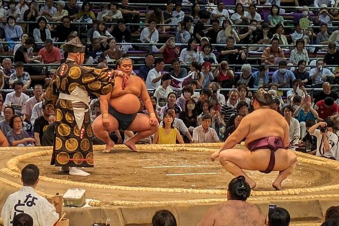 Fukuoka Sumo Tournament November 2025 with a Sumo Expert Guide - The traditions you will learn to notice
