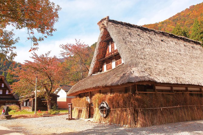Gokayama and Shirakawago/Photoshoot by professional photographer - Is $221.27 per person good value?
