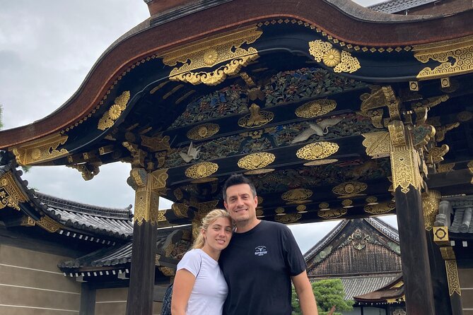 Half-Day Private Walking Tour in Kyoto - Learning shrine etiquette at Yasaka Shrine