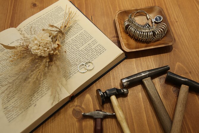 Hammer a Pattern on Your Ring Workshop - Hammering your personal pattern