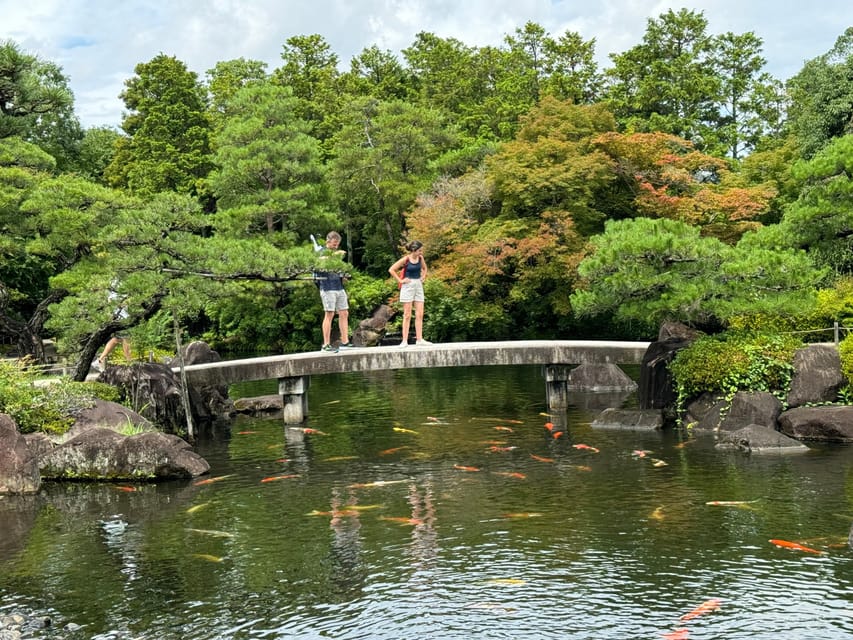Himeji: Himeji Castle & Kokoen Garden 3.5-Hour Guided Tour - Why Himeji Castle is worth the trip
