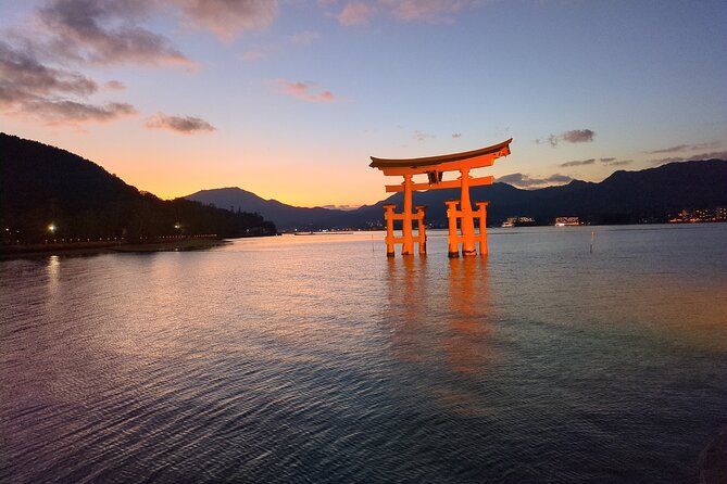 Hiroshima and Miyajima Full Day Private Tour - Two hours inside Itsukushima Shrine