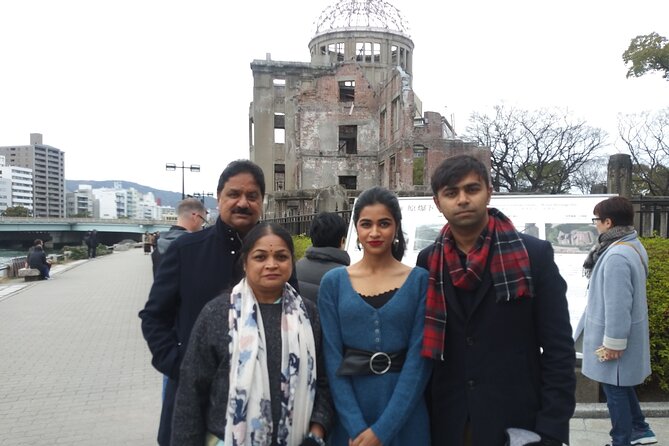 Hiroshima City 4hr Private Walking Tour with Licensed Guide - Hiroshima Castle and the city before 1945