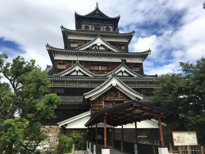Hiroshima: City and Miyajima Bike and Boat Tour - Why this combination works so well