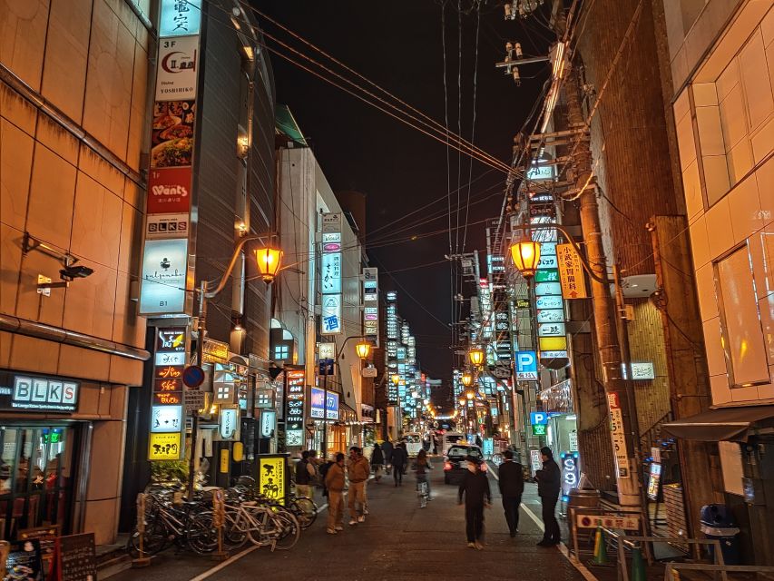 Hiroshima: Food and Culture Guided Walking Tour with Dinner - Why this three-stop format works in Hiroshima