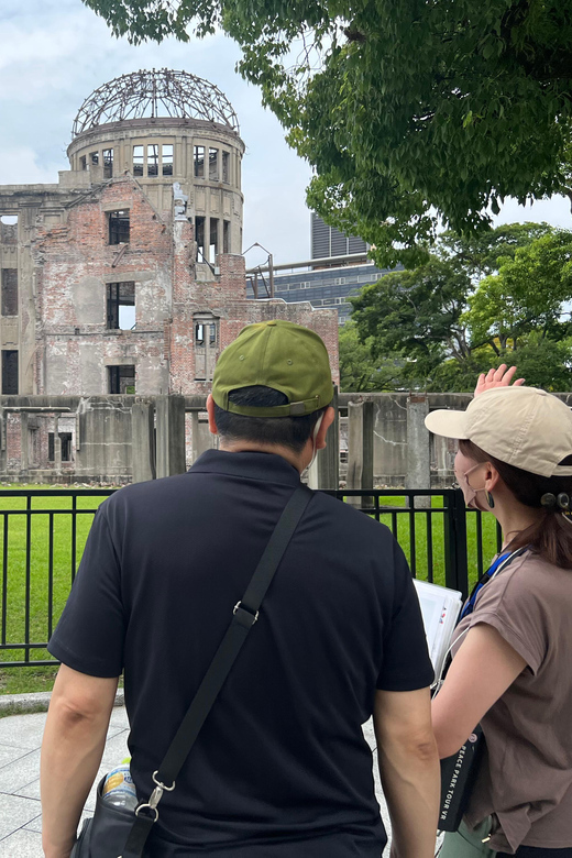 Hiroshima:Guided Virtual Tour/PEACE PARK TOUR VR - Motoyasu Bridge: connecting the river to recovery