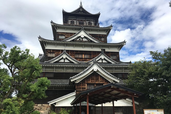 Hiroshima in a Nutshell: Morning Bike Adventure - What the $72.96 price includes