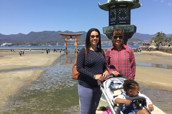 Hiroshima / Miyajima Full-day Private Tour with Government Licensed Guide - Itsukushima Shrine and the floating torii gate