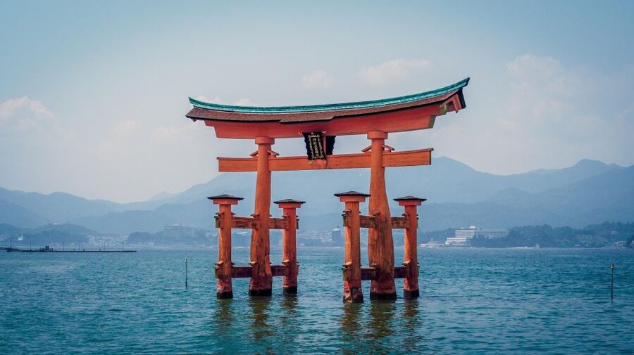 Hiroshima: Miyajima Peace Memorial Icons of Peace and Beauty - Why this Hiroshima and Miyajima pairing works