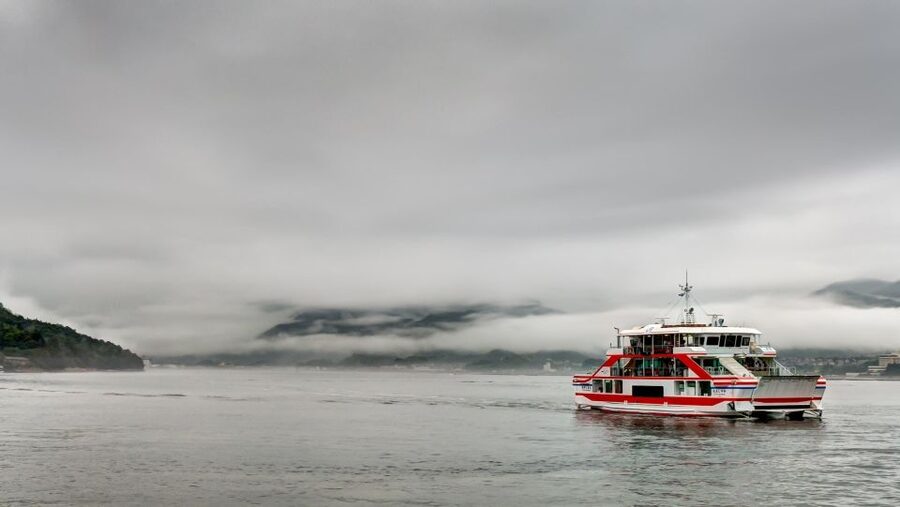 Hiroshima: Miyajima Peace Memorial Icons of Peace and Beauty - Miyajima’s streets reward an unhurried walk