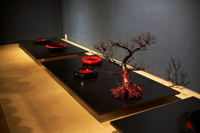 Hiroshima:Private lacquer workshop experience tour(gift included) - The lacquer painting lesson: what you should expect