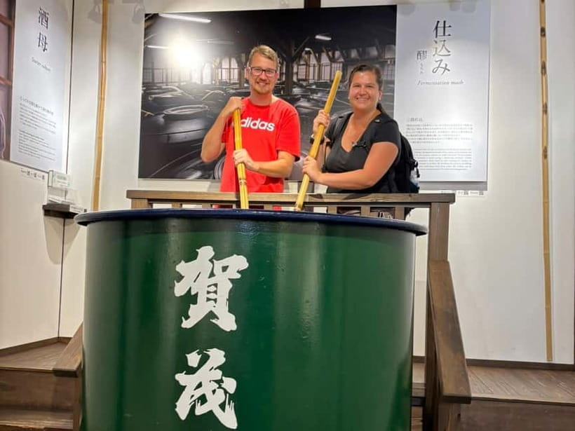 Hiroshima: Saijo Sake Tasting at 7 Breweries Guided Tour - Meeting your guide at Saijo Station