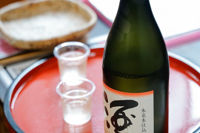 Hiroshima Saijo Sake Tasting Tour with visit to 7 Breweries - Fukubijin and the option of warm sake