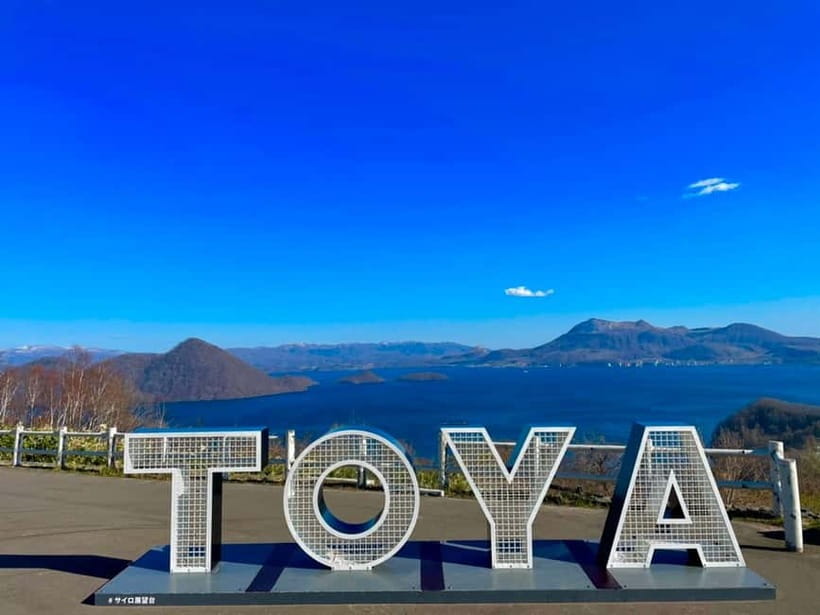 Hokkaido│Noboribetsu & Lake Toya Tour with Ropeway Ticket - Jigokudani shows Hokkaido’s raw side