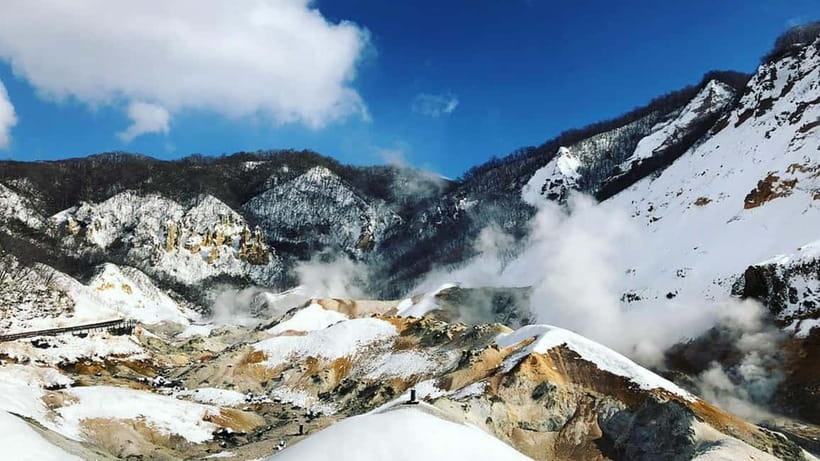 Hokkaido Seasonal: Lake Toya & Noboribetsu Jigokudani Valley - Lake Hill Farm, milk, and a quiet snow break