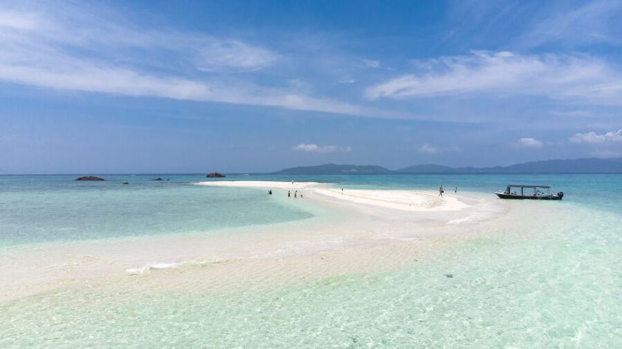 Ishigaki: Phantom Island Snorkeling and Taketomi Sightseeing - Back at Ishigaki Port, you have a useful pause