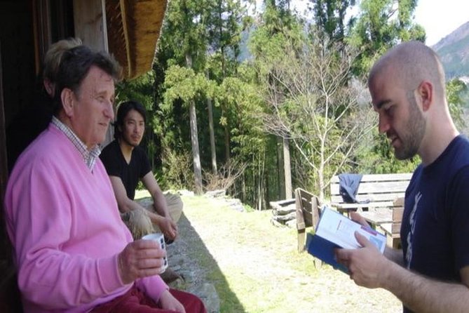 Iya Valley All Must-Sees Private Chauffeur Full-day Tour with a Driver - Scarecrow Village at 900 meters