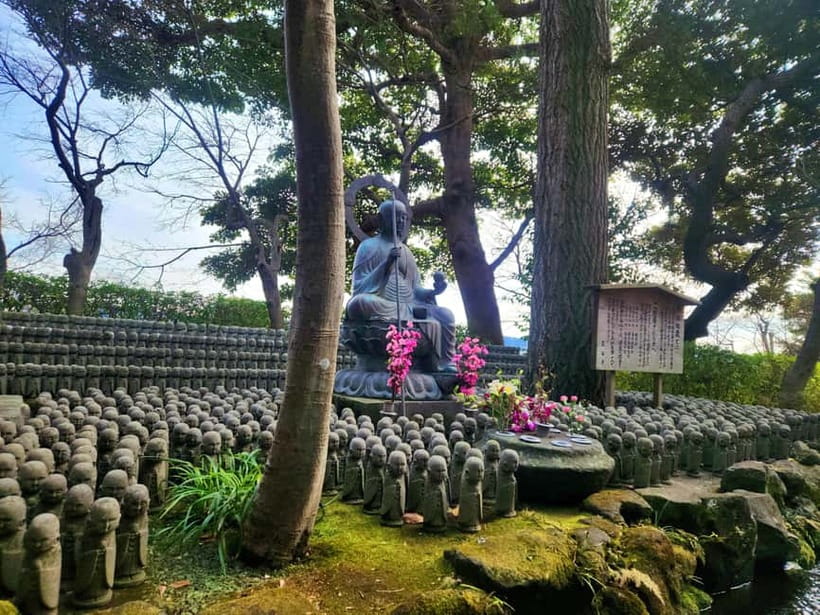 Kamakura Private & Customizable Tour - All-in-One Experience - Using trains and walking without a private vehicle