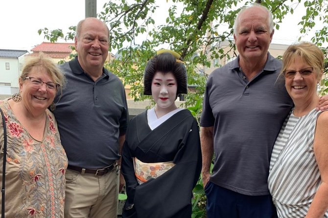 Kanazawa Full Day Tour (Private Guide) - Higashi Chaya, Kanazawa’s geisha quarter