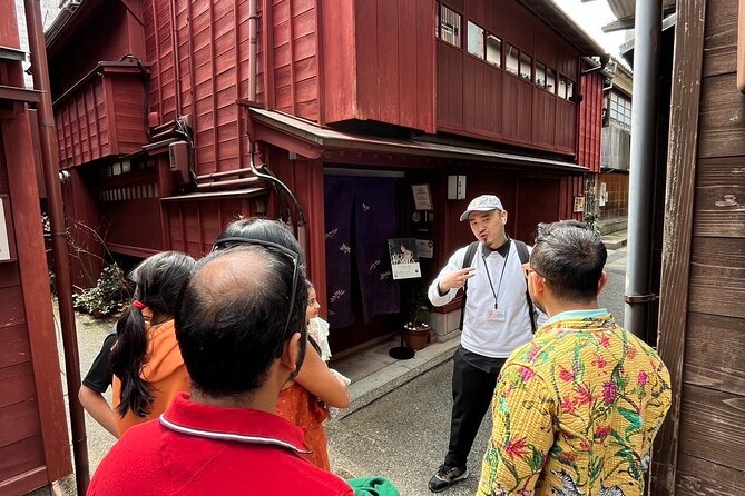 Kanazawa Half Day E-bike Tour - Nagamachi Samurai District: finishing among old residences