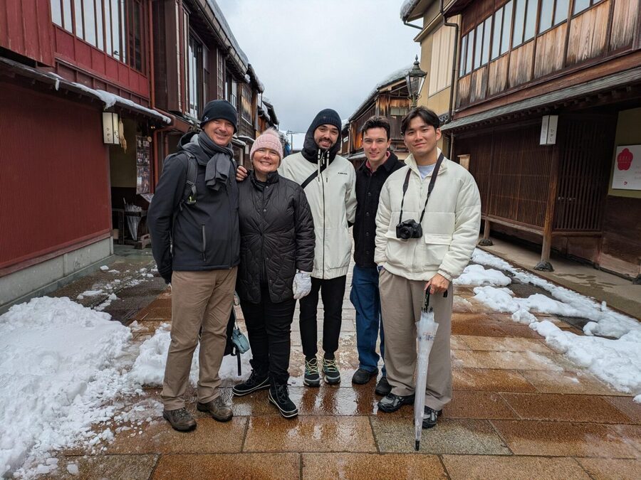 Kanazawa: Half-Day Private Guided Tour - Kanazawa Castle grounds and the Maeda connection