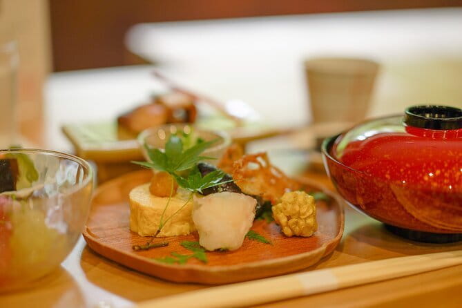 Kanazawa Half-day Tour: Curated: Gardens, Craft & Geisha District - Starting at Kanazawa Shrine
