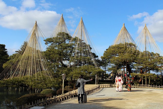 Kanazawa Like a Local: Private & Personalized Experience 2-3 hrs - Price, value, and extra costs