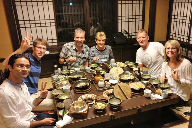 Kanazawa Night Tour with Local Meal and Drinks - Higashi Chaya and the old tea houses