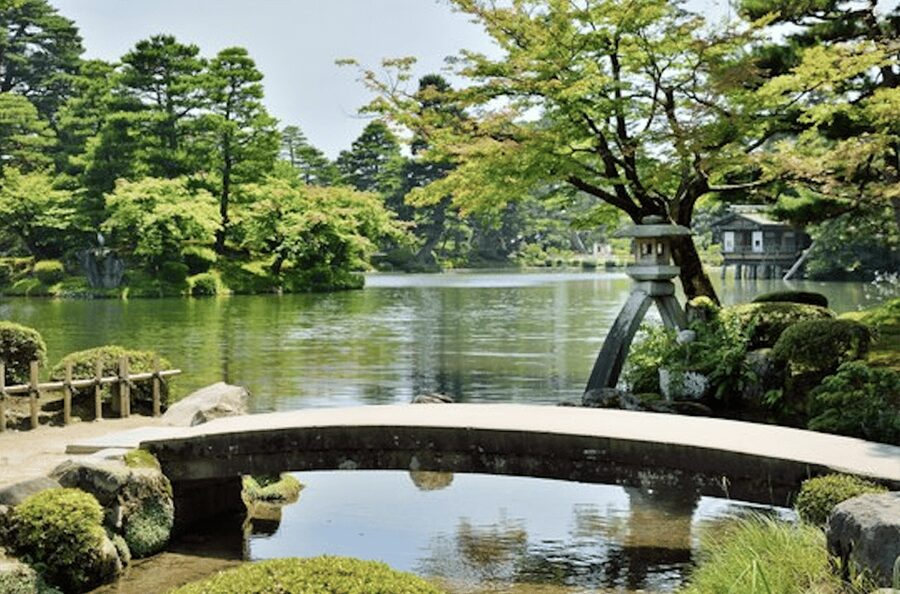 Kanazawa: Private Custom Tour with Local Guide - Why a private Kanazawa tour makes sense