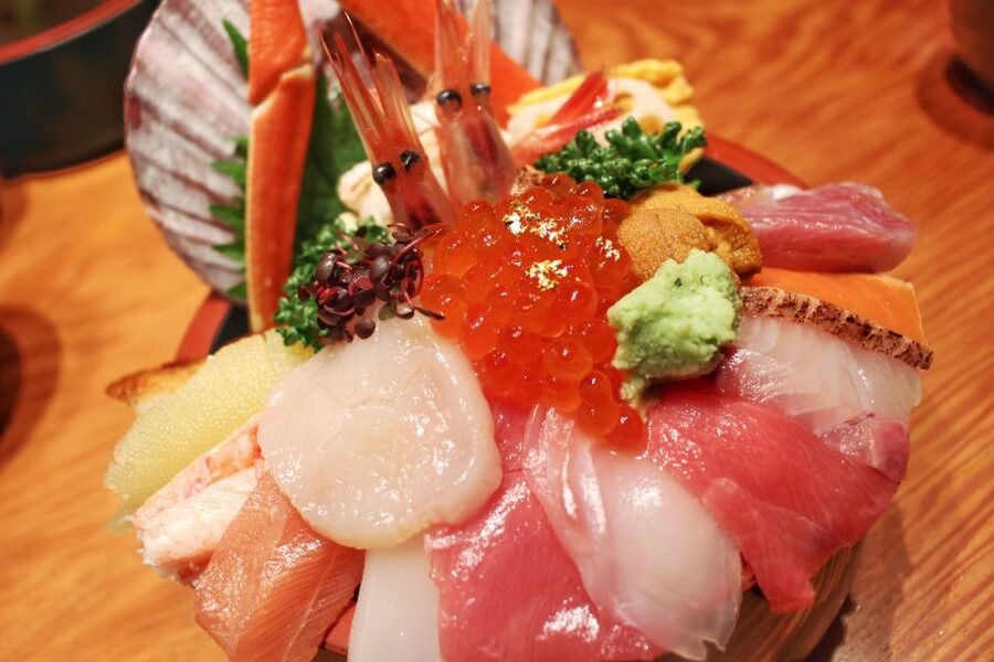 Kanazawa: Private Food Tasting Walking Tour - The $195 price: where the value lies