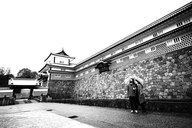 Kanazawa private half day/Photoshoot by professional photographer - Private transport from Kanazawa, Komatsu, or Kaga