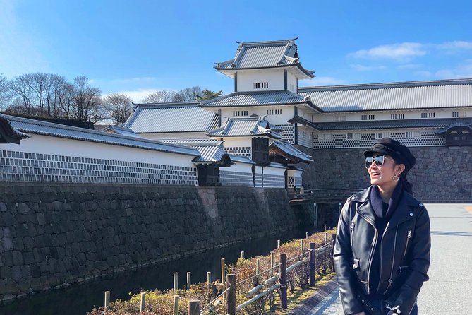 Kanazawa Private Tour with a Local – Highlights & Hidden Gems - What the guides add to the experience