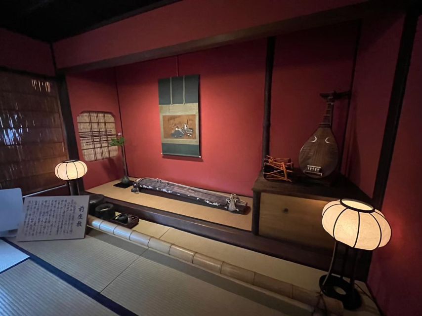 Kanazawa: Samurai, Matcha, Gardens and Geisha Full-Day Tour - Matcha beside Kanazawa Castle at Gyokusen-an