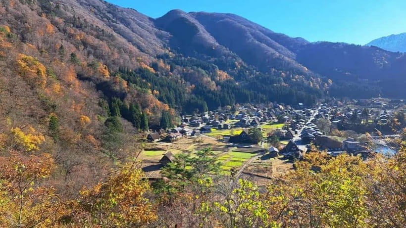 Kanazawa/Takayama: Shirakawago & Takayama Private Day Tour - Best seasons and practical concerns