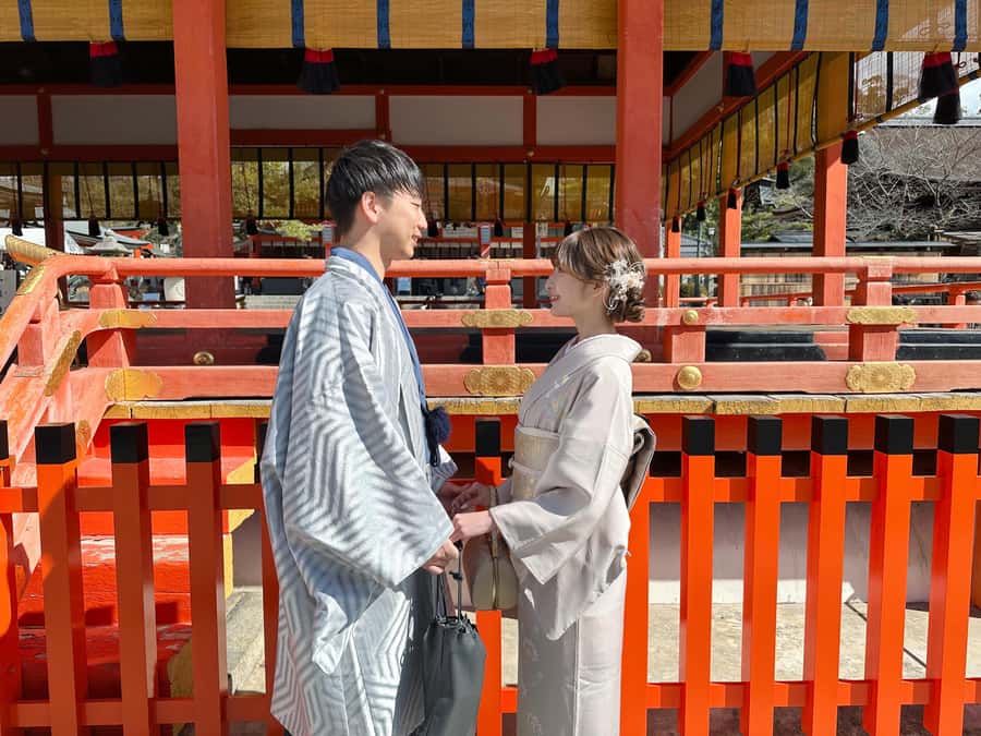 Kanazawa:Traditional Experience -kimono rent at wargo - Why the photographs are part of the value
