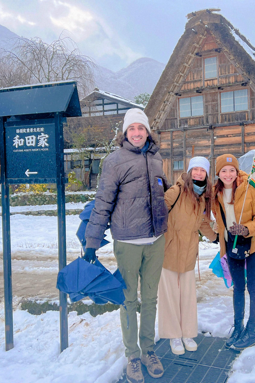 Kanazawa: World Heritage Shirakawa-go & Two Local Experience - Key points at a glance
