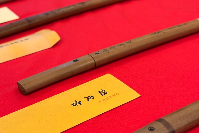 Katana Shopping with Professional Guidance in Kyoto - Examining blades that may be centuries old