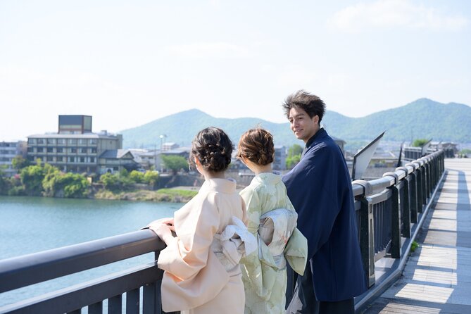 Kimono Rental and Tea Ceremony Experience in Inuyama - Walking Inuyama in a kimono