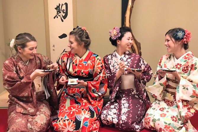 Kimono Tea Ceremony at Kyoto Maikoya, NISHIKI - Group size and the feel of the room