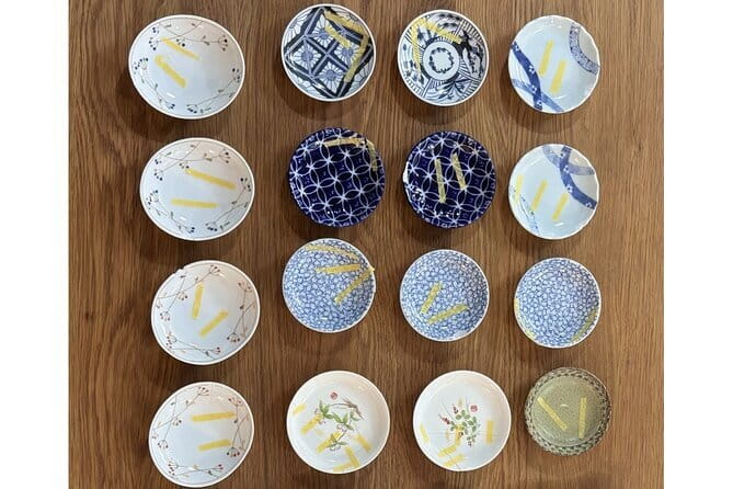 Kintsugi Experience in Naha, Okinawa - Art from Broken Pieces! - Choosing your broken pottery piece