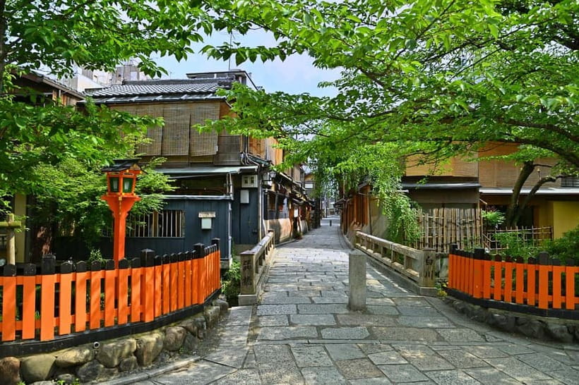 Kioto: Gion Tour, recorrido a pie (Español/Castellano) - Why this Gion walk offers more than Geisha spotting