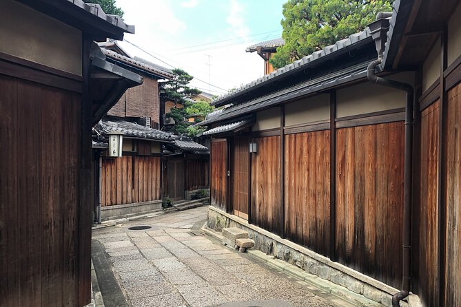 Kiyomizu Temple and Backstreets of Gion, Half Day Group Tour - Kennin-ji, Kyoto’s oldest Zen temple