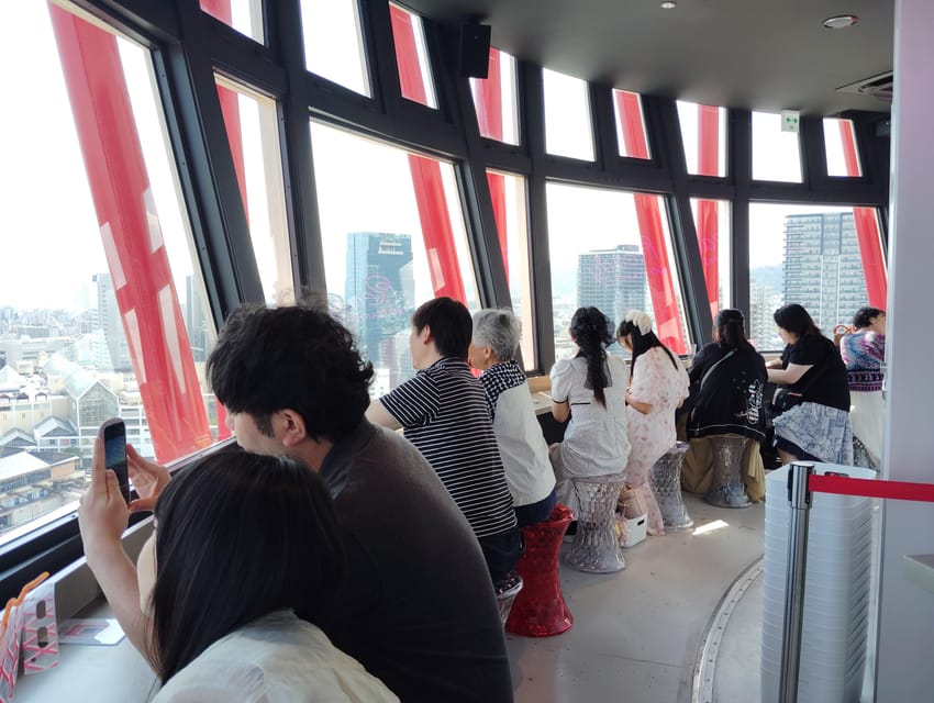 Kobe: Kobe City Highlights Guided Tour - Shrine, Port, Tower - What the guide adds to the route