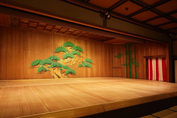 Kyomai Dance by Maiko Geiko and Visits of Gion Art Museum Kyoto - Why the Museum Makes the Short Show Better