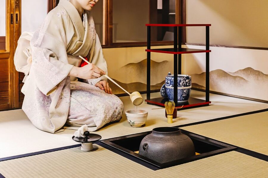 Kyoto: 45-Minute Tea Ceremony Lesson Experience - Japanese sweets and the meaning of hospitality