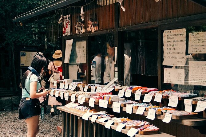 Kyoto: Arashiyama Bamboo Forest, Monkeys, Matcha & Temple Tour - Monkey Park Iwatayama and the uphill reality