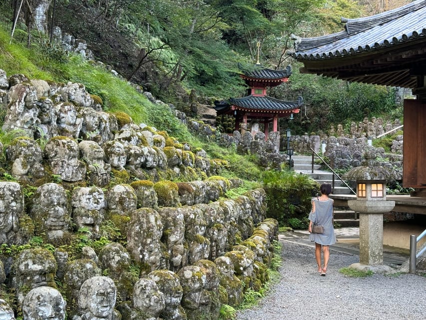 Kyoto: Avoid the Crowds at the Hidden Gems of Arashiyama - Adashino Nenbutsuji, a quieter field of memory