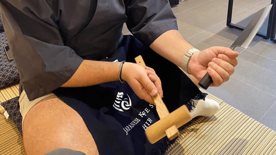 Kyoto: Beginner Knife Sharpening & Handle Fitting Workshop - Finding Japanese knife shop HIRAI near Nishiki Market