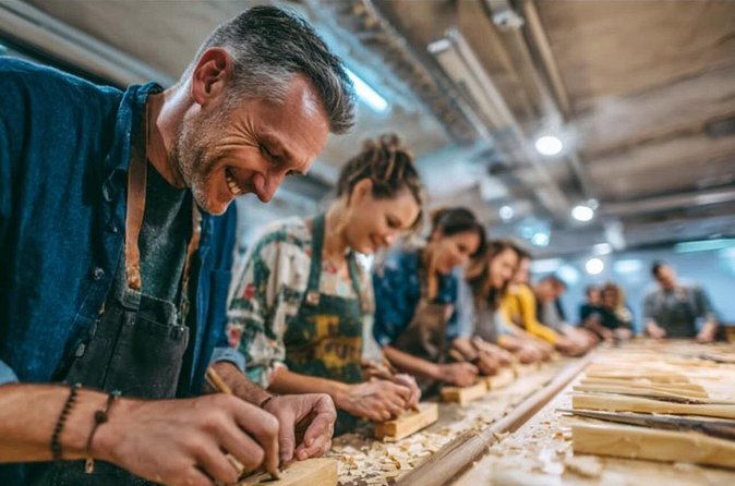 Kyoto : Chopsticks Making Workshop in Gion with Engraving Option - Why the One-Hour Length Works